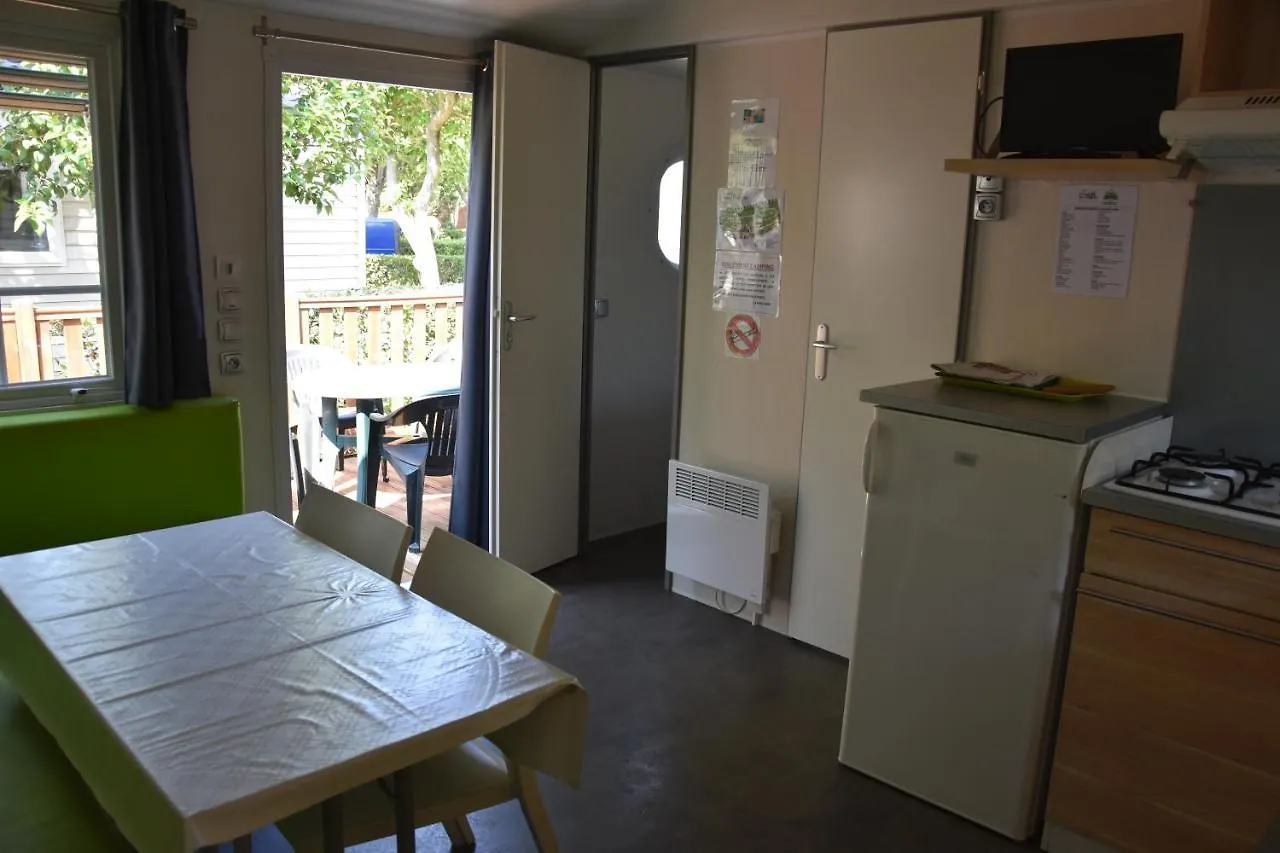 Hotel Camping Saint Gabriel *** à Tarascon